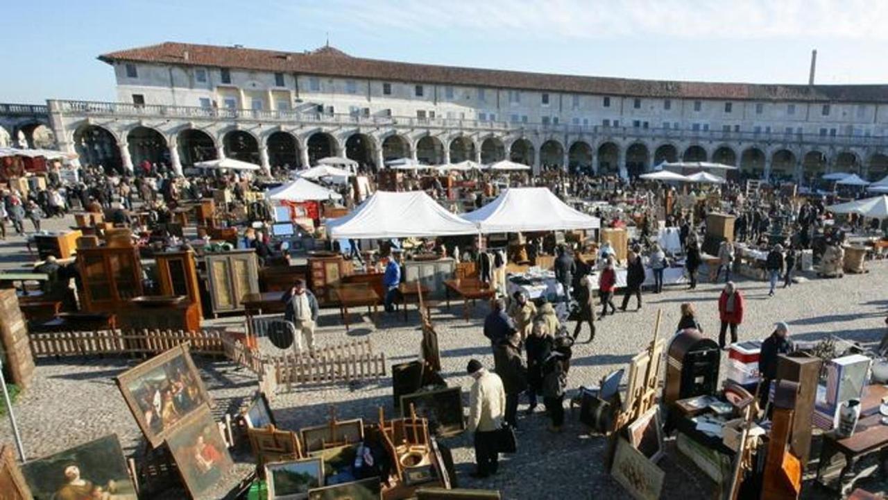 Boutique House Alle Loggie Palladiane Di Villa Contarini Piazzola sul Brenta Bagian luar foto
